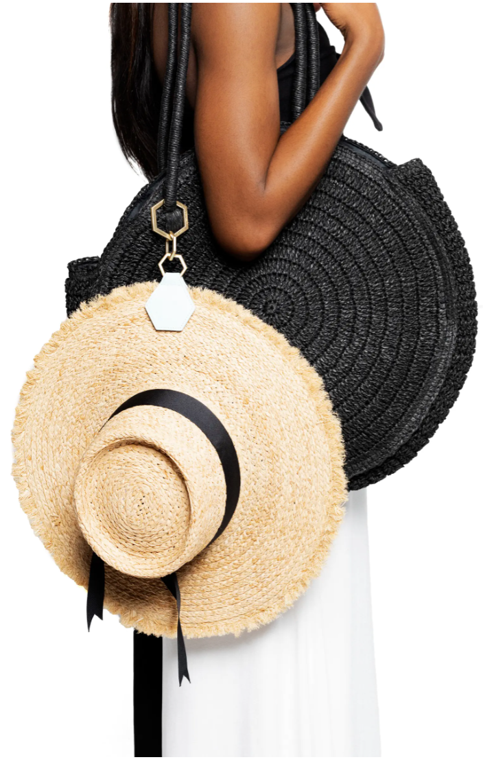 hat clip 1.png